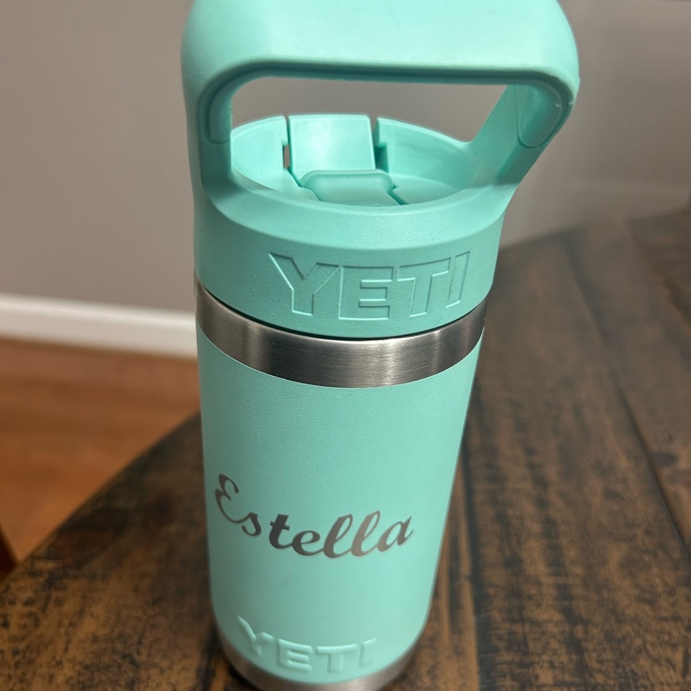 EUC - Kids Yeti Water Bottle - Estella